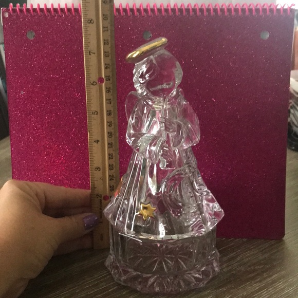 Crystal Angel Dish - Picture 2 of 4